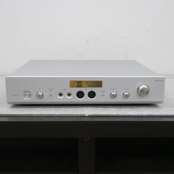 【Aランク】LUXMAN P-700u ヘッドフォンアンプ ラックスマン @60863